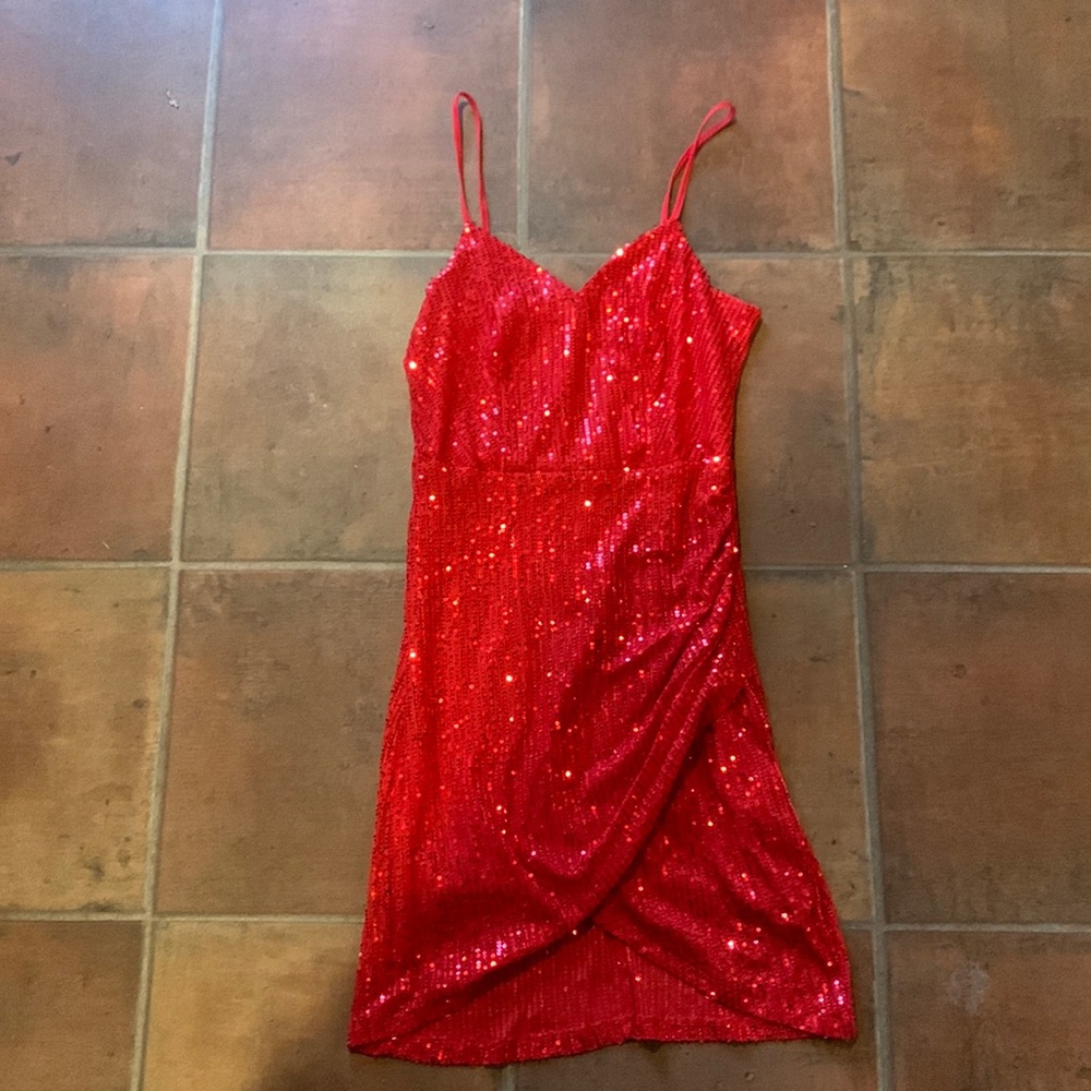 Short red sequence dress